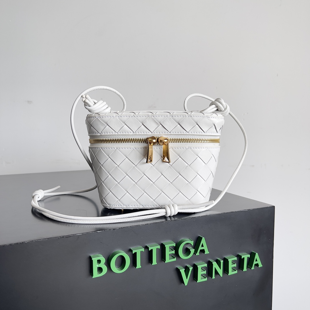 Bottega Veneta Satchel Bags